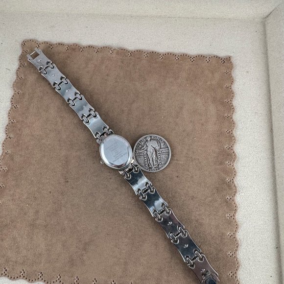 Women's Gruen II Watch with Crystal Accents Gold Tone link Bracelet - Picture 7 of 9